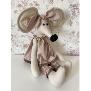 Mała myszka Tosia 45 cm